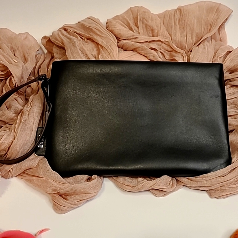 DKNY Wallet/Wristlet, new, never used